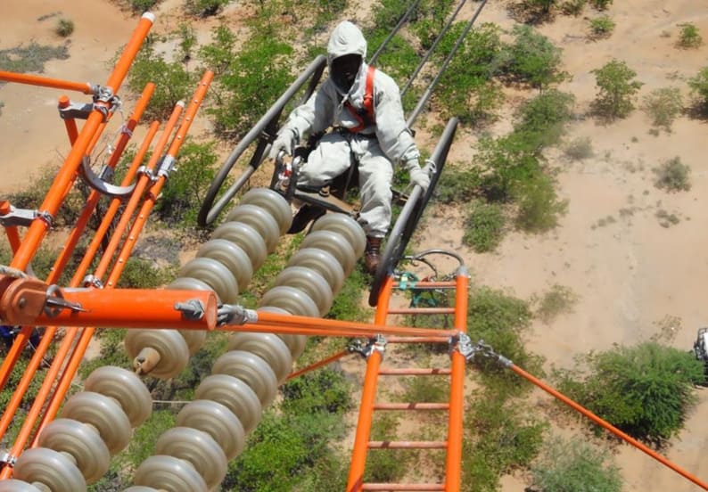idube-electrical-live-line-training